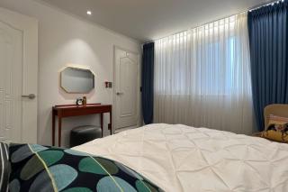 Cosmos Hongdae Modern - 2