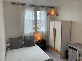 Chambre chez l'habitant près de bordeaux - Cenon - 0
