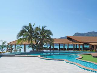 Phi Phi Andaman Beach Resort - Ko Phi Phi - 3