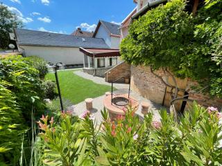 Zoli Apartmanok-Zoli Kölcsey 19 Villa - 9