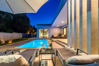 Villa Oasis - Your luxury home away from home - Lazine - 7