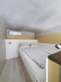 Economy Rooms and Apartments - Boedapest - 7