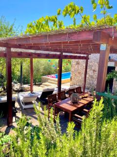 Villa Sagosde with Swimming Pool and Mini Golf - Zagvozd - 2
