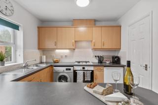 Silver Stag Properties, Modern 2 BR House - 5