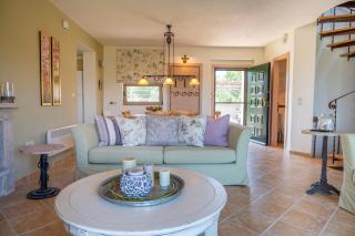 Lavender Pool Villa, Pefkohori #FeelsLikeHome - 6