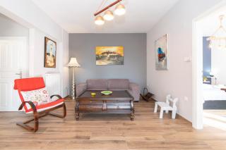 The Family Room - Neos Marmaras - 1