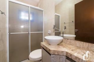 Casa térrea com 03 dormitórios perfeita para suas férias - Bombinhas - 4