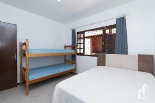 Casa térrea com 03 dormitórios perfeita para suas férias - Bombinhas - 3