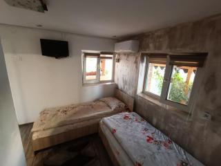 Pensiunea Casa Bianca - Târgu Jiu - 3