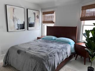 The Craftsman House in Venice Beach - 3