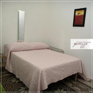 Rebecca e Sofia Stone House affittacamere - 1