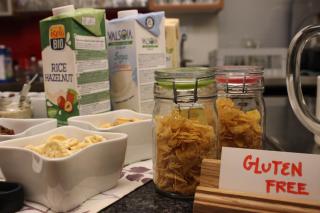 PONI NAKLO - Sobe Marinšek - 1