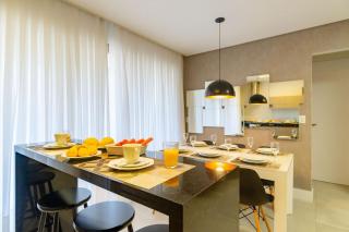Porto Madero - Apartamento de alto estándar en condominio con piscina - 1