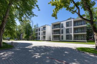 Oasis Apartments - 8