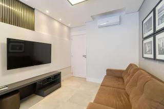 Porto Madero - Amplio apartamento en condominio con piscina - 3