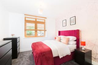Washington 2 Bedroom Apartment By The Cube & Mailbox & Private Terrace - Birmingham - 5