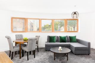 Washington 2 Bedroom Apartment By The Cube & Mailbox & Private Terrace - Birmingham - 8
