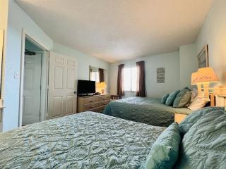 *AWESOME VIEW*PEACEFUL CABANA SECTION*Pools*Hot Tub*T113 - Myrtle Beach - 2