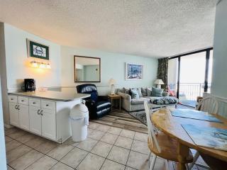 *AWESOME VIEW*PEACEFUL CABANA SECTION*Pools*Hot Tub*T113 - Myrtle Beach - 5
