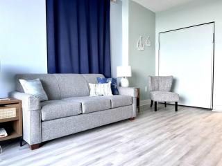 *FRESH & NEW OCEANFRONT*Pool*KING Bed*OMG VIEW*Approved Dogs*F22 - Myrtle Beach - 3