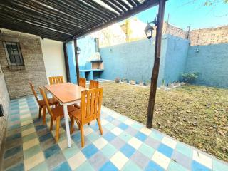 Modern house with garden close to Arístides - Mendoza - 6