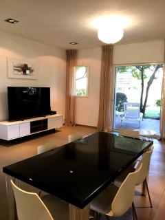 Pinarellu Appt T3 de standing 50m plage -77 m2 6p WiFi - 1