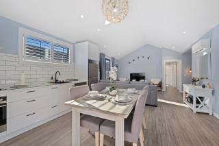 The Feather Lodge - Lake Hayes Estate Holiday Home - Arrowtown - 3