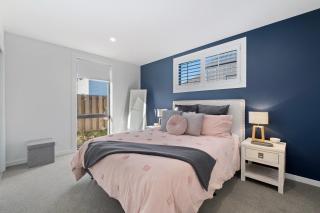 The Feather Lodge - Lake Hayes Estate Holiday Home - Arrowtown - 2