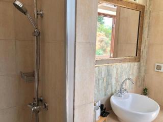 Elaion mini suites - 1