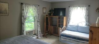 Kountry Living Bed and Breakfast - 7