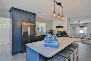 Sea Salt & Sunny Days - 4