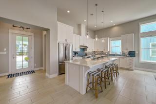 Foxtail Breeze - Rockport - 2