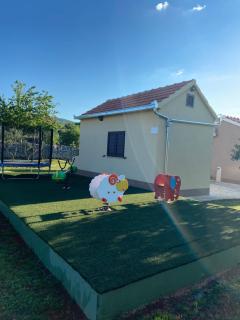Vacation house Radosic - Radošić - 1