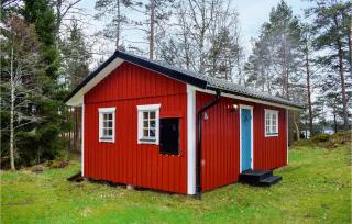 3 Bedroom Awesome Home In Grimsås - Grimsås - 3