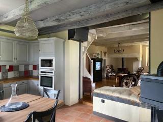 Charming 1930s Home in Altillac - 8