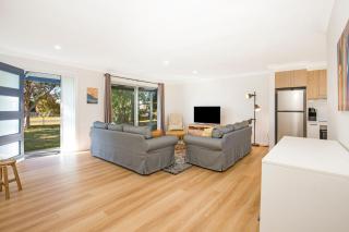 Nautilus Pet Friendly 5 Mins Walk to Bay - Callala Bay - 0