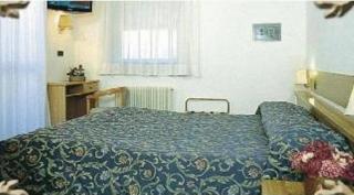 Hotel Ai Pini - 8