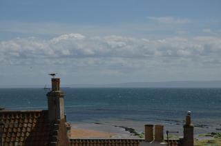 Tall Ship - Three-bedroom coastal house with sea views - 8