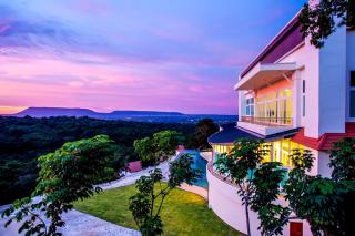 ChanNgarm Mountain View Resort จันทน์งาม เมาท์เท่นวิว รีสอร์ท - Si Khio - 0