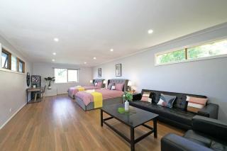 Vermont 8 Bdrm Holiday Entire House for Big Group - 1