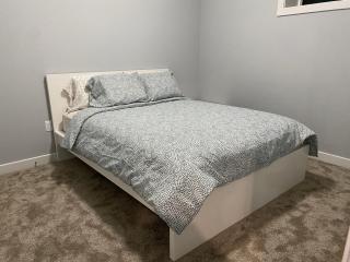 Thistle Ridge (Lower) New Waterton Lakes Area Waterfront Home - 1