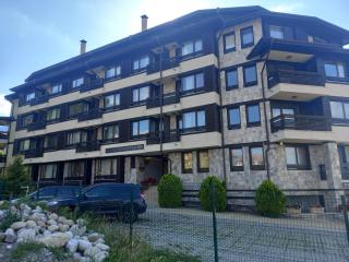Bansko All Seasons - Cozy Apartments Near Gondola & Mountain Views - 0