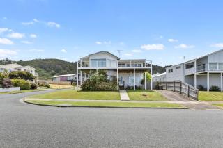 Seaview Apollo Escape - BYO Linen - 0