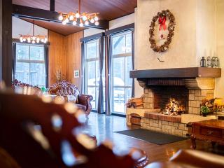 HOLIDAY VILLA Hotel & Resort KARUIZAWA - Tsumagoi - 4