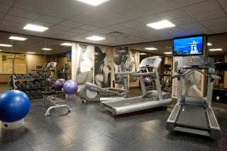 Best Western Premier Denham Inn & Suites - Leduc - 9