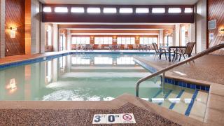 Best Western Ambassador Inn & Suites - 9