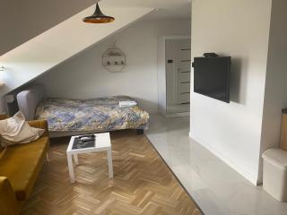 Kawalerka premium B 30m2 - po remoncie - nowa! - Warsaw - 2
