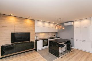 Petrovdom in Spacious Apartments at RC New York Concept House - Kiev - 0
