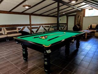 Сімейний еко-готель "Вежа Бойка" - 1