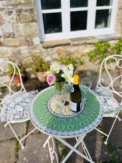 The Billiard Room - Cosy Country Retreat - Abergavenny - 8